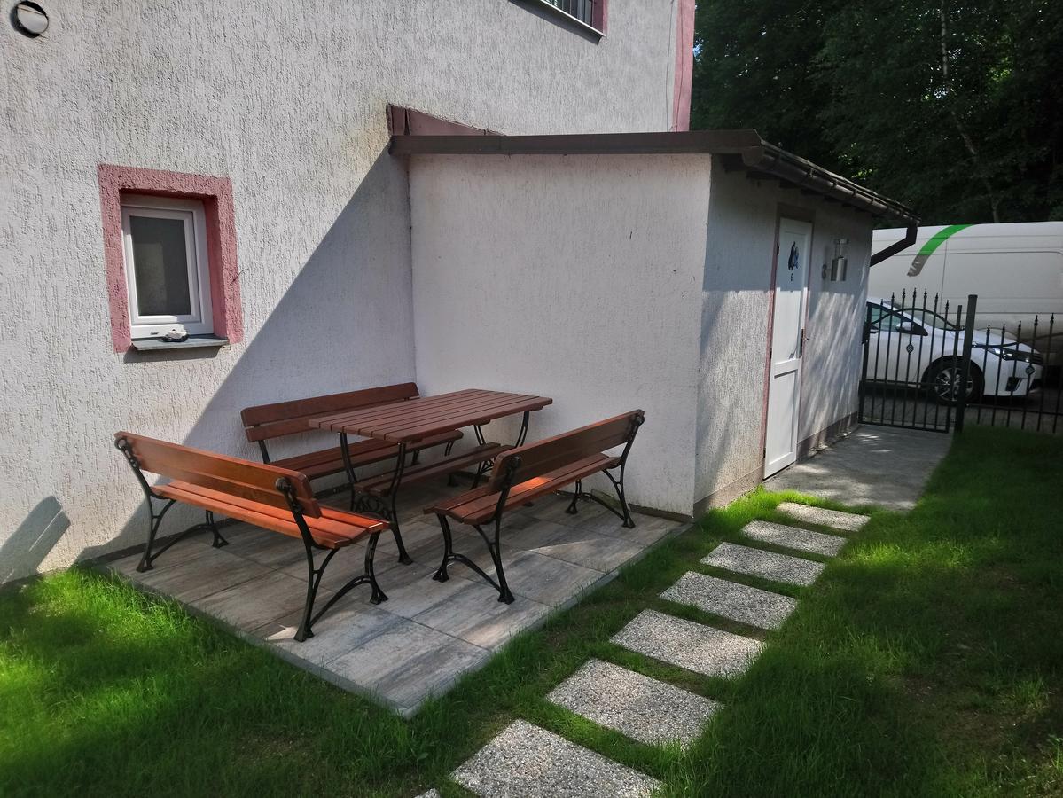 Penzion u Krtka Kraslice Esterno foto
